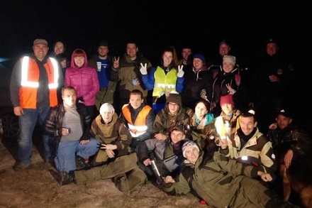 Три десятка добровольцев спасли бабушку из ночного леса в Нижегородской области