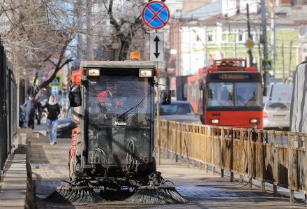 В Нижнем Новгороде началась мойка дорог и тротуаров