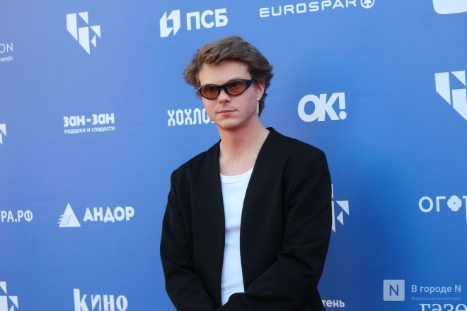 Фоторепортаж: как прошло закрытие &laquo;Горький fest&raquo; со знаменитостями в Нижнем Новгороде - фото 192