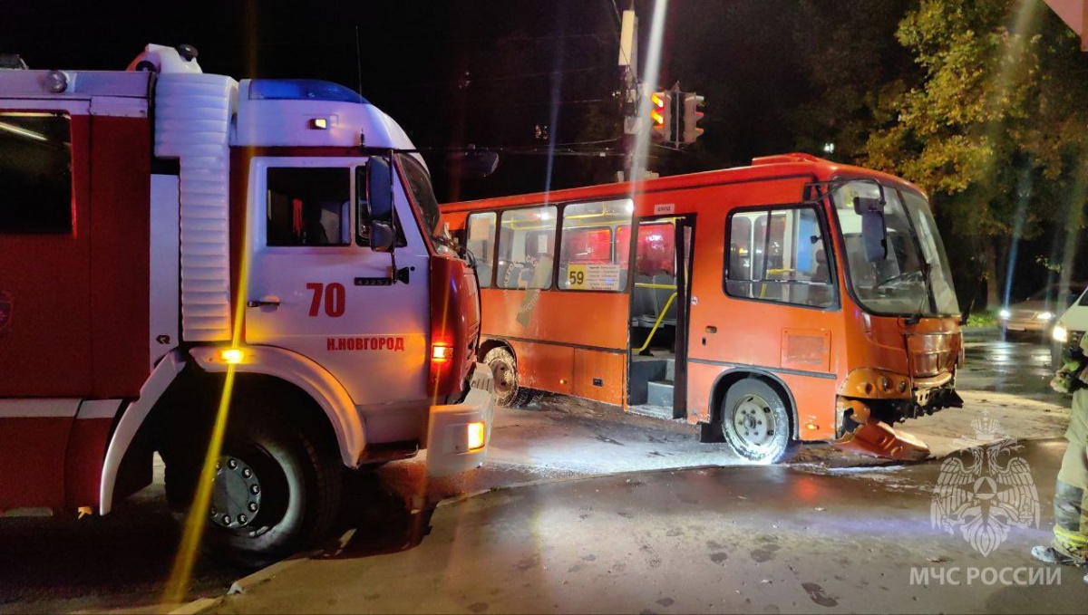Трудинспекция заинтересовалась жестким ДТП с автобусом №59 в Нижнем Новгороде - фото 1