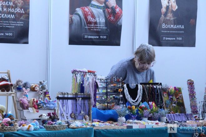 С блинами и в сугробах: как прошла Масленица в Нижнем Новгороде — фоторепортаж - фото 82