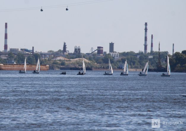75 яхт и более 500 сапов вышли на Волгу в Нижнем Новгороде в День города - фото 73