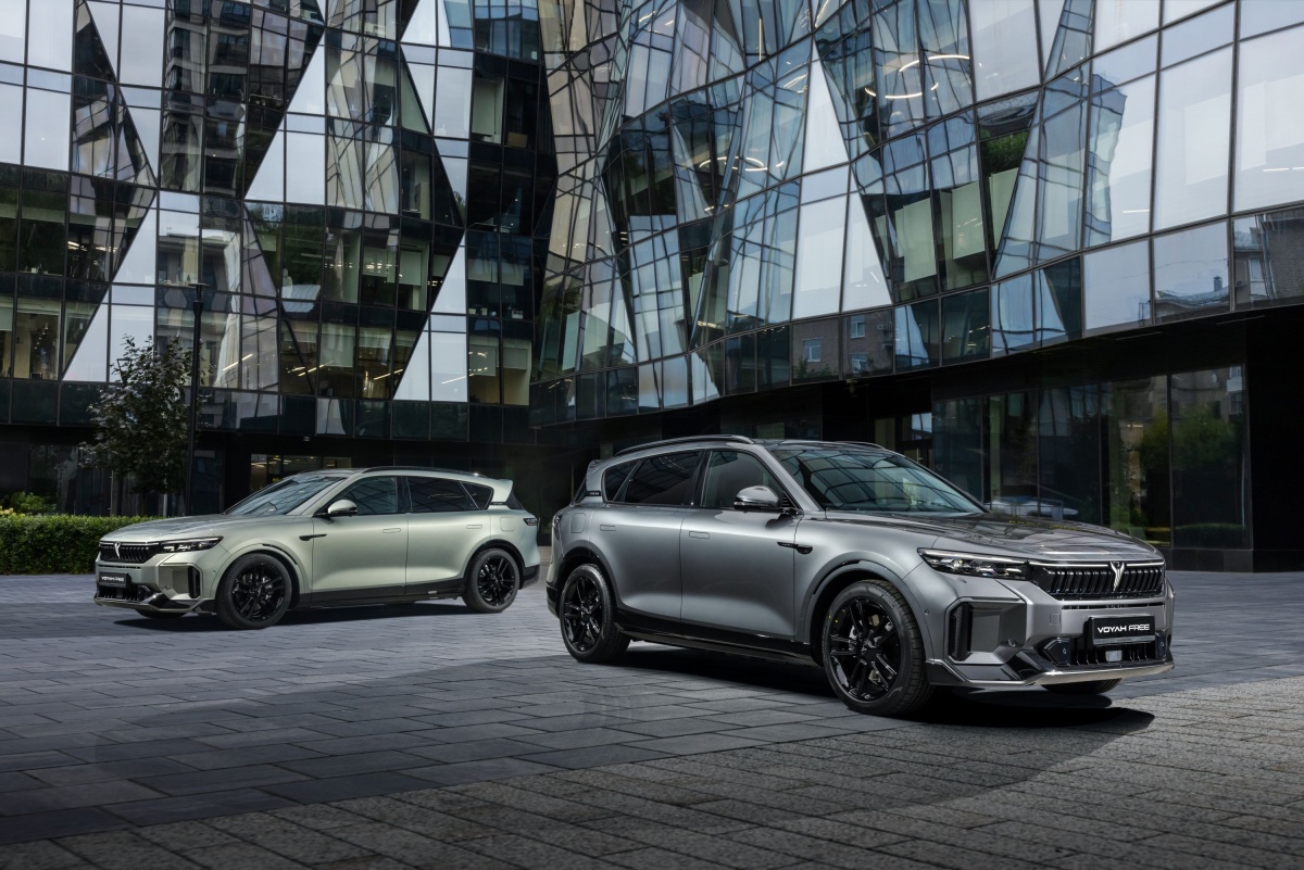 Voyah &mdash; абсолютный лидер среди всех брендов российского NEV-сегмента по итогам октября 2025 года - фото 2