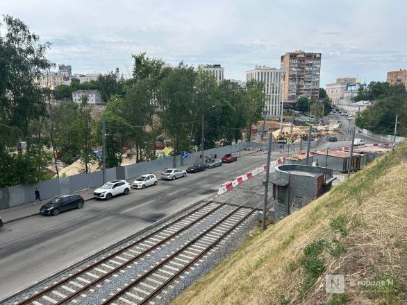 Пробки и раскопки. Проверяем, как ремонтируют трамвайные пути в Нижнем Новгороде - фото 32