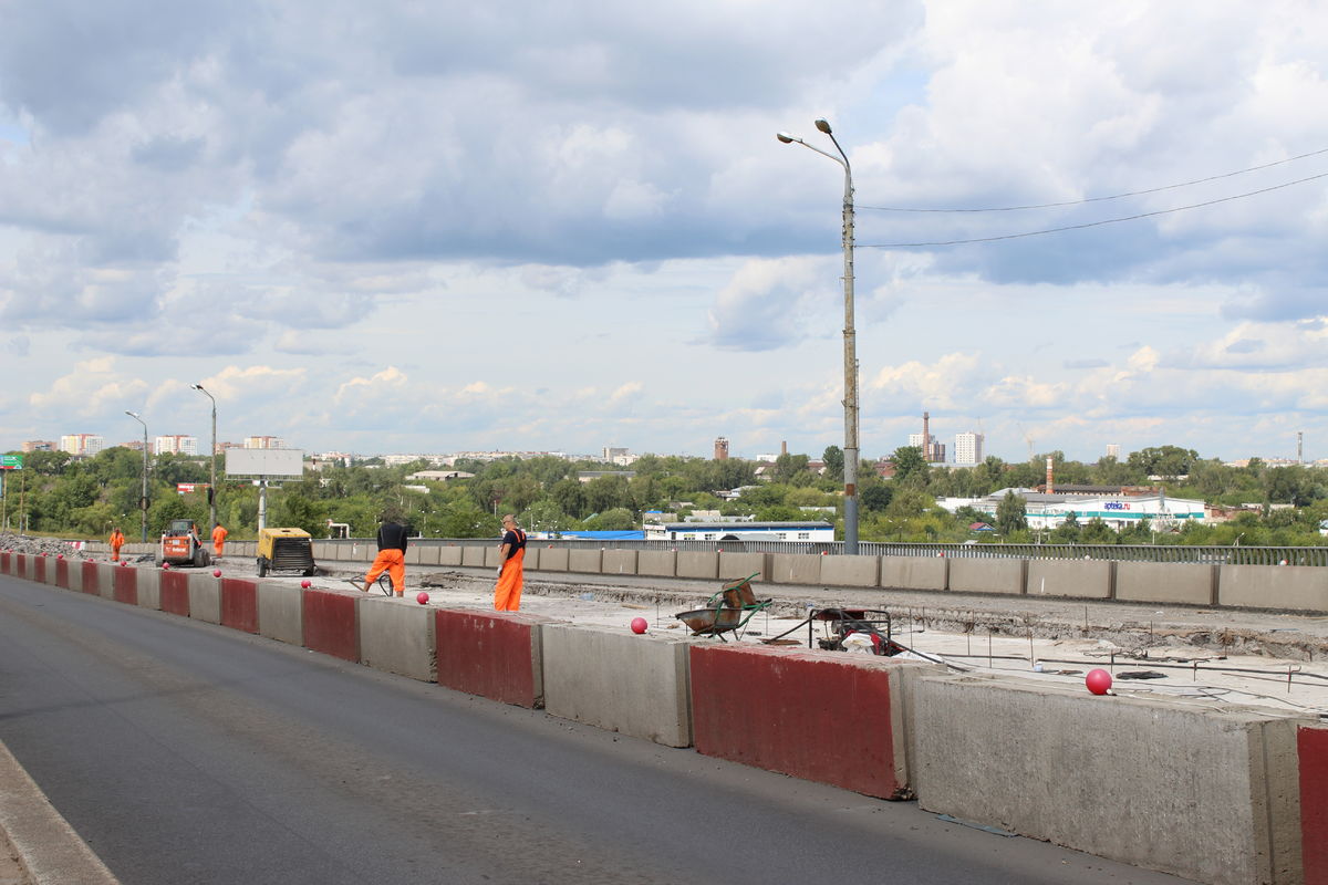 Четыре полосы Мызинского моста откроют для транспорта 1 сентября - фото 1