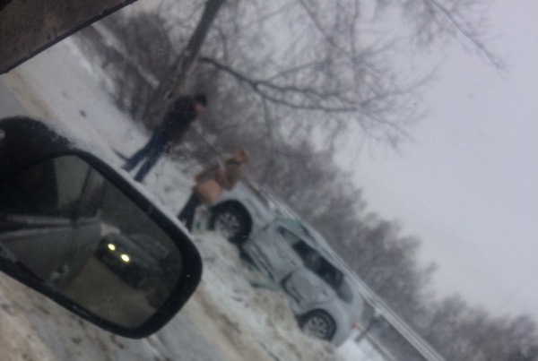 В массовом ДТП в Дзержинске один человек погиб и двое получили ранения (ФОТО) - фото 1