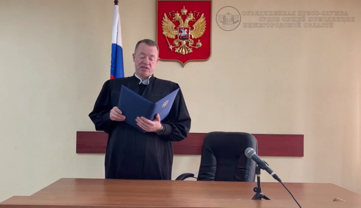 Замглавы больницы оштрафовали за мошенничество в Нижегородской области - фото 1