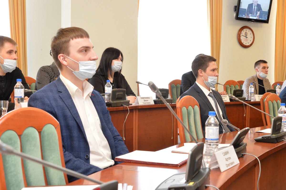 Состоялось совместное заседание Советов Законодательного Собрания Нижегородской области и Молодежного парламента - фото 1