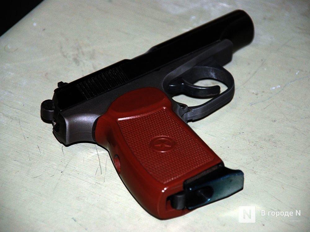 Почти 150 единиц оружия нашли у пассажиров нижегородского метро - фото 1