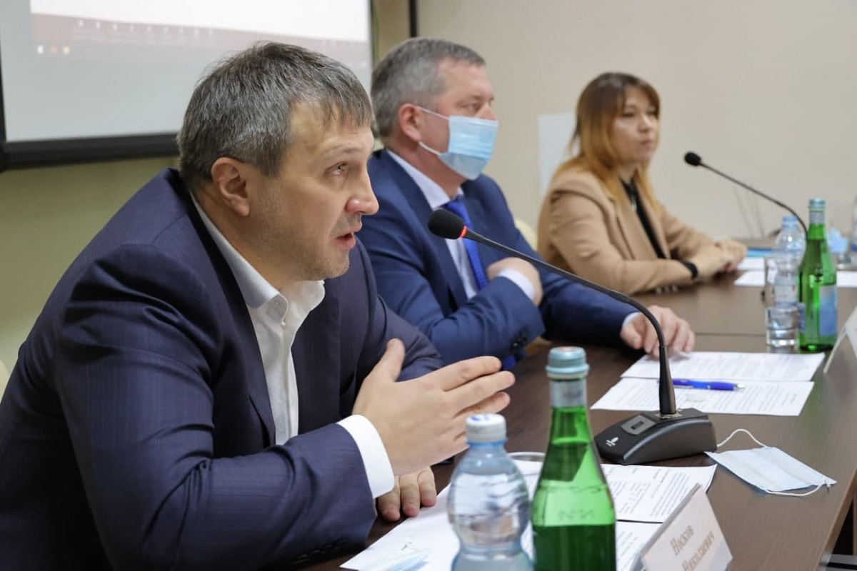 Предприниматели Дзержинска встретились региональным министром промышленности  - фото 1
