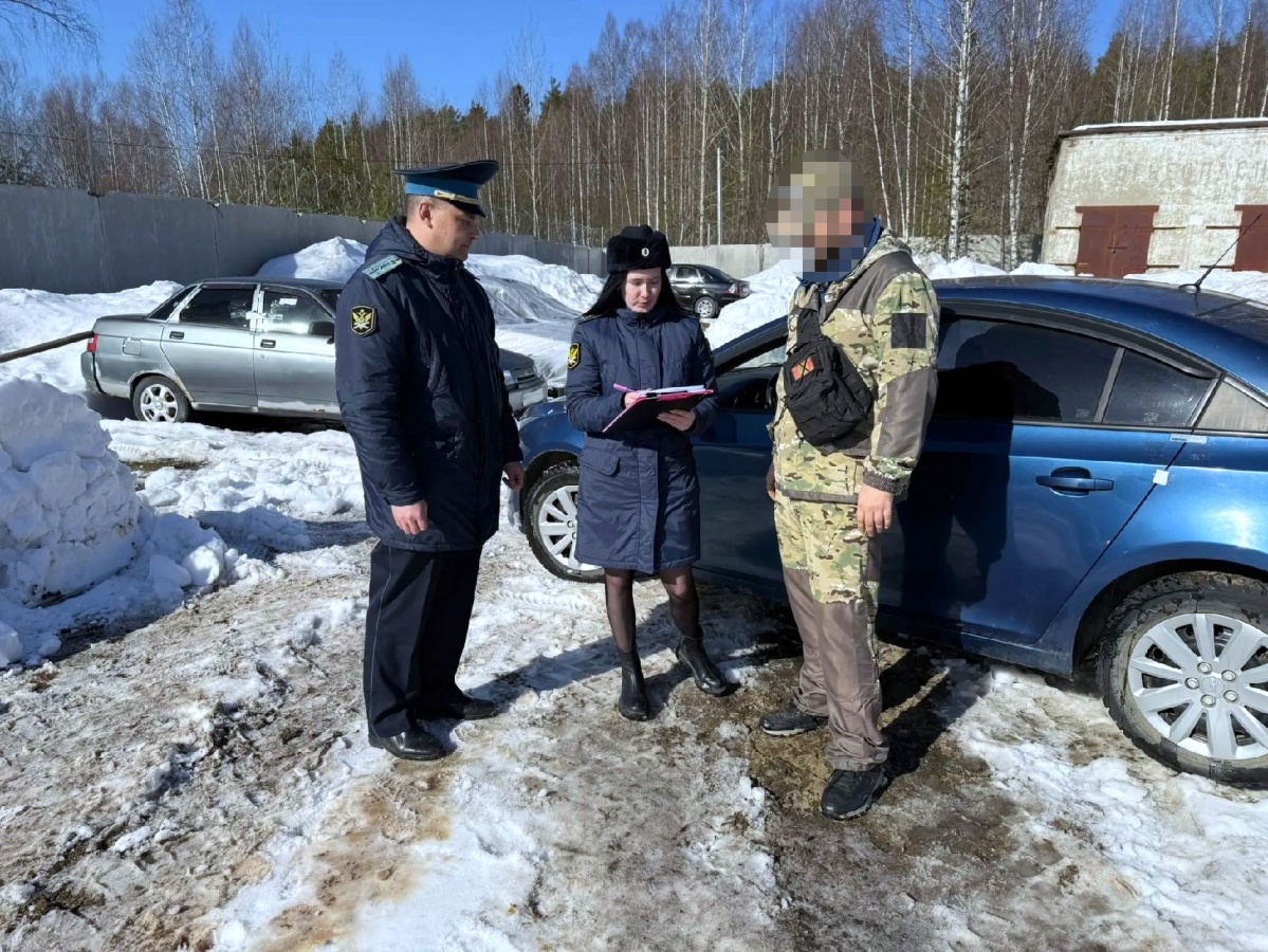 Американский автомобиль конфисковали у нижегородца и отправили на СВО - фото 1