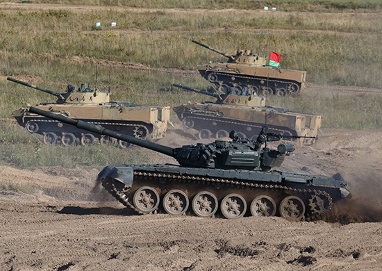 Около 760 единиц боевой техники приняли участие в учениях в Нижегородской области - фото 1