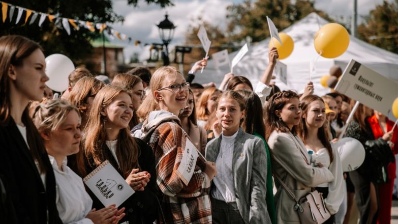 Более 2 700 первокурсников начали обучение в Мининском университете  - фото 1