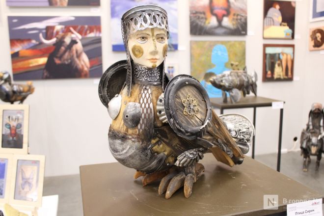 Фоторепортаж: выставка &laquo;АРТ МИР &mdash; 2026&raquo; открылась в Нижнем Новгороде - фото 148