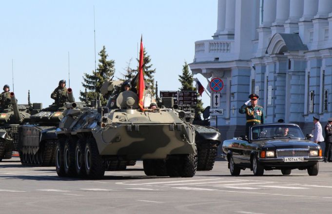 Парад в честь 73-й годовщины Победы прошел в Нижнем Новгороде (ФОТО) - фото 38