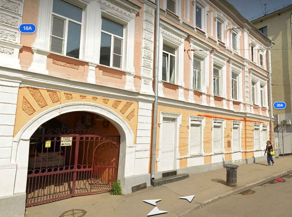 Потолок обрушился в жилом доме в центре Нижнего Новгорода - фото 1