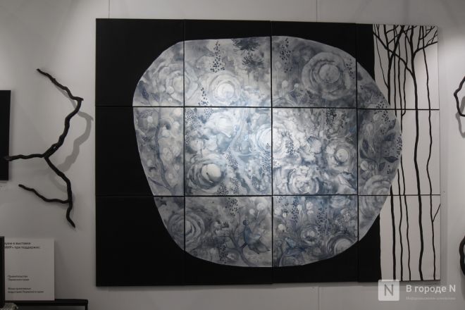Фоторепортаж: выставка &laquo;АРТ МИР &mdash; 2026&raquo; открылась в Нижнем Новгороде - фото 93