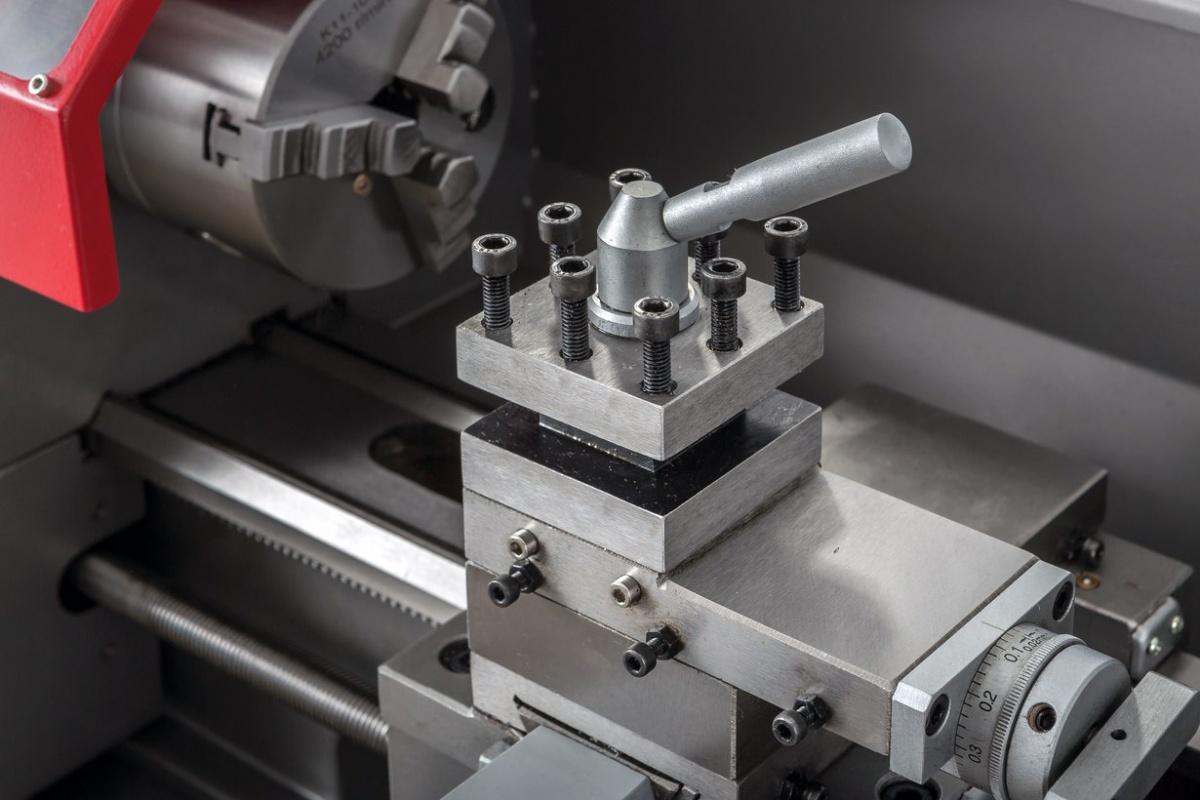 Более 6,5 тысячи металлоконструкций изготовил нижегородский филиал &laquo;Россети Центр и Приволжье&raquo; за первую половину 2025 года - фото 1