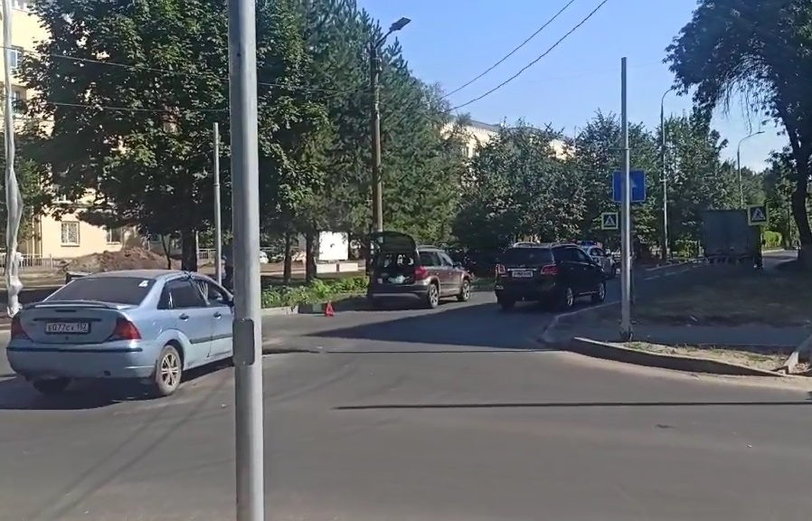 Два человека пострадали в столкновении иномарок в Автозаводском районе - фото 1