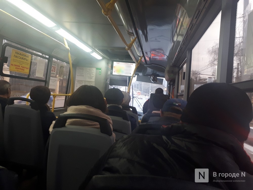 Водитель нижегородской маршрутки попытался выгнать подростка из салона за неоплаченный проезд