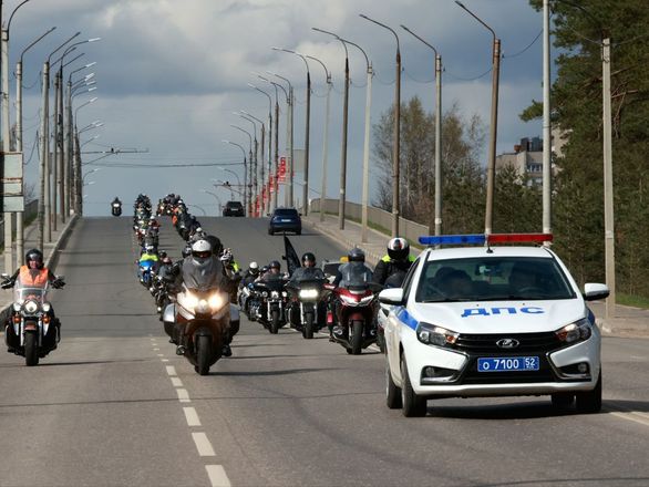 Более 200 байкеров открыли мотосезон в Дзержинске - фото 3