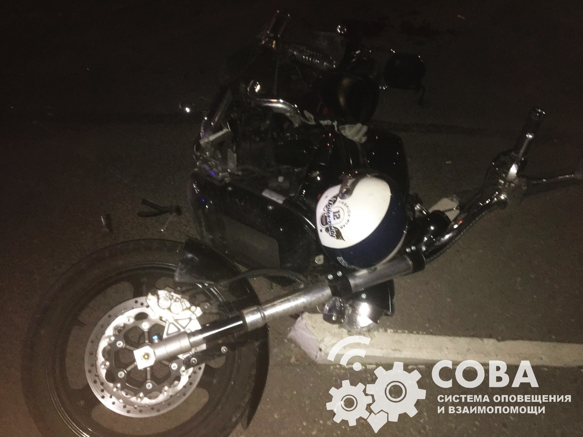 Мотоциклист получил перелом ноги в ДТП на Нижне-Волжской набережной