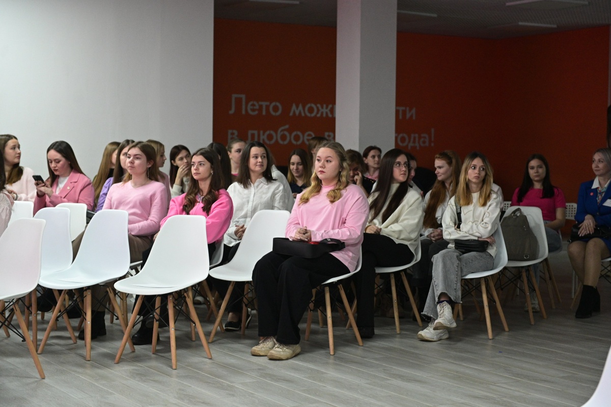 Образовательный проект для девушек и женщин стартовал в Дзержинске - фото 1