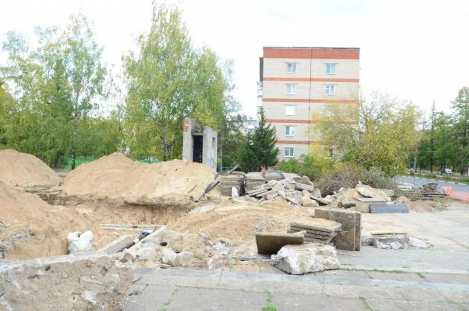 Масштабный ремонт начался на площади около драмтеатра в Дзержинске - фото 3