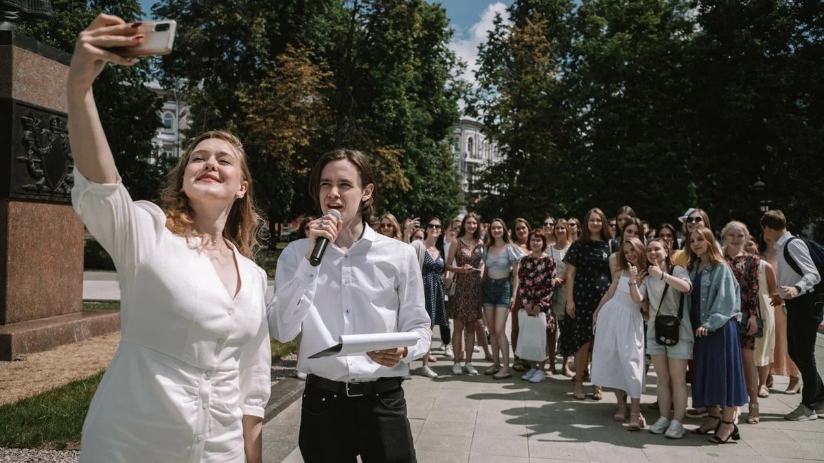 Более 1400 выпускников окончили обучение в Мининском университете - фото 1