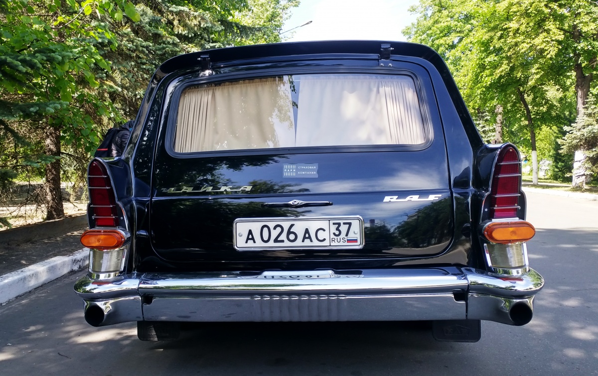 Редкие автомобили на нижегородских улицах: колеса страны Советов - фото 50