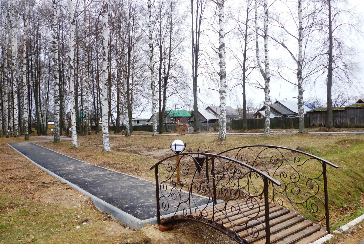 Перголу установили в обновленном сокольском парке Победы - фото 1